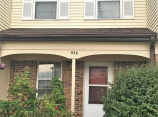 970 Pomona Dr, Champaign, IL