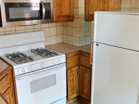 4th image of 1413 Lowell Ave