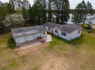 93 E Johnson Lake Rd, Gwinn, MI 49841