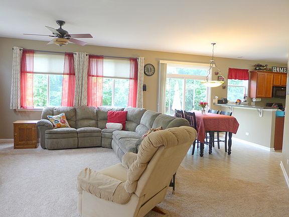 4th image of 253 N Cornerstone Dr