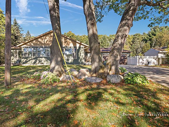 2nd image of 15777 Rannes St