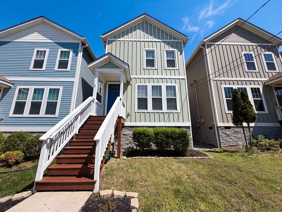 1st image of 227A Hillcrest Dr