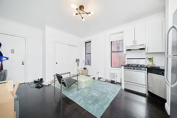 Rented by Living New York | media 9