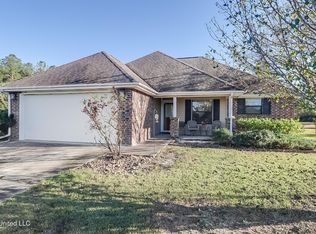 21600 Briar Cliff Dr, Saucier, MS 39574