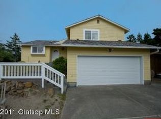 89693 Osprey Dr, Warrenton, OR 97146