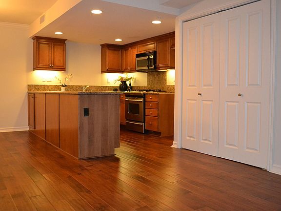 Kitchen and Laundry 