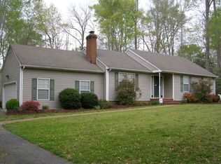 8291 Mill Pond Dr, Gloucester Pt, VA 23062