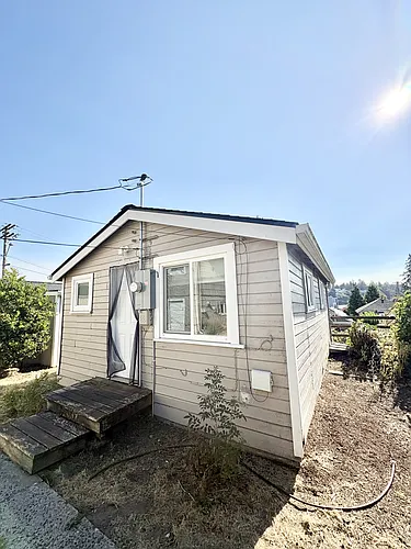 1548 Elizabeth Ave #6 Photo 1