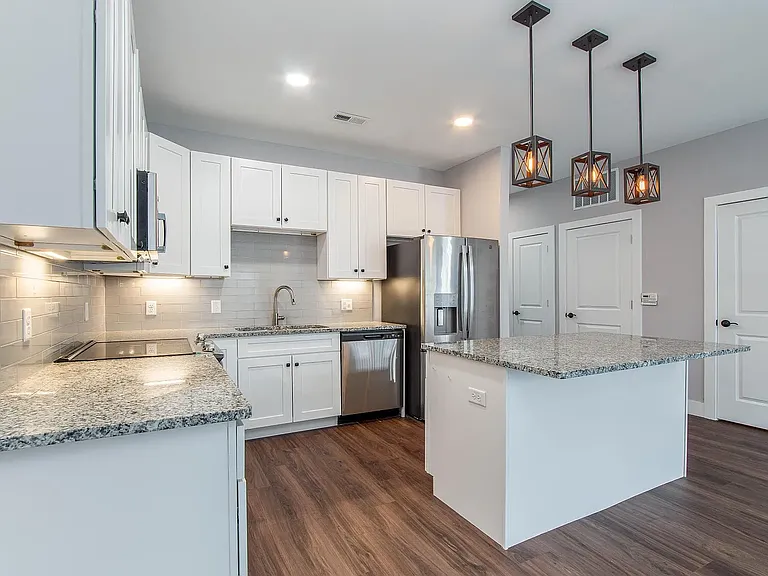 463 Columbus Ave #26 — Photo 9