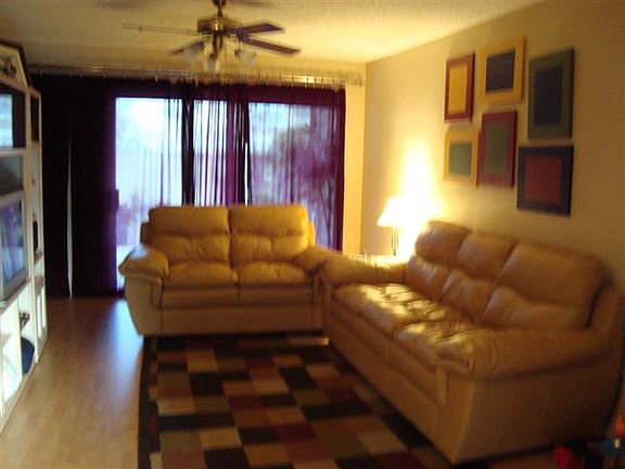3rd image of 539 Northbridge Dr