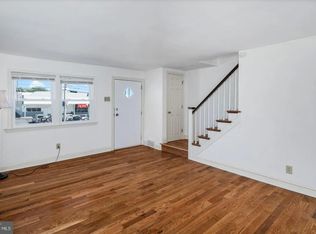 630 Cedar Ave, Darby, PA 19023