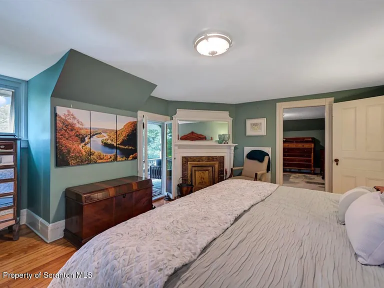 3360 Forest Rd — Photo 49
