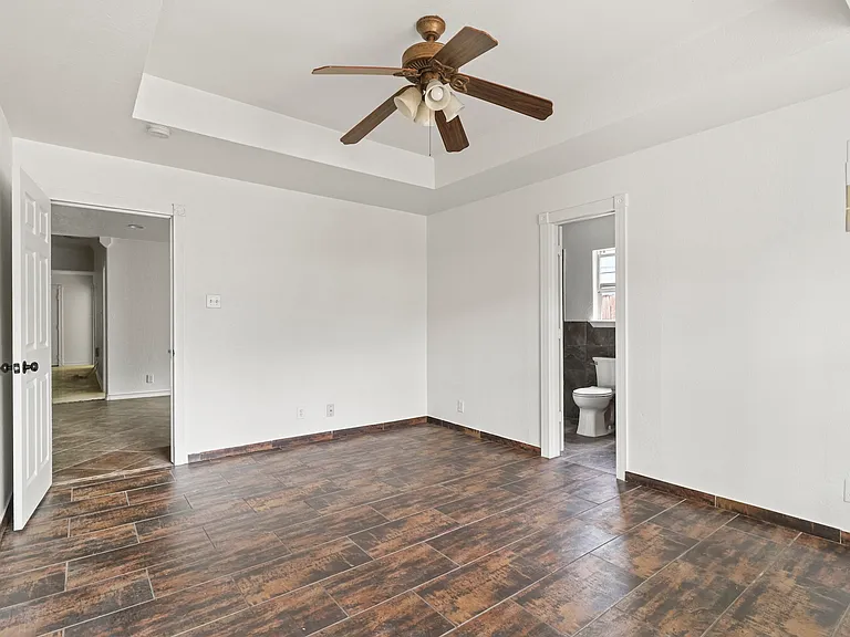 8619 Painted Teepee St — Photo 5