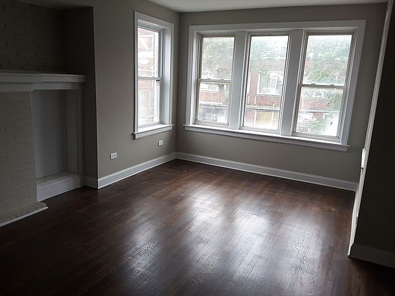 4th image of 1520 E 69th St #4