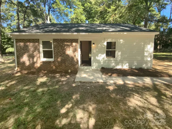 5312 Great Wagon Rd, Charlotte, NC 28215