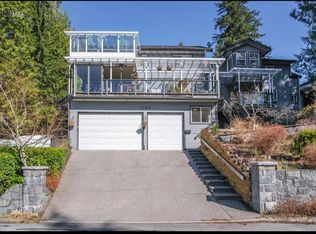 1704 Pierard Rd #B, North Vancouver, BC V7J1Y2