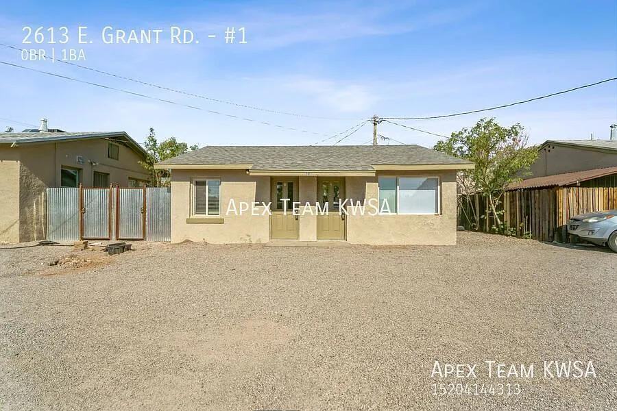 $665-Beautiful Newly Renovated Studio Apartment Available NOW! — Photo 2