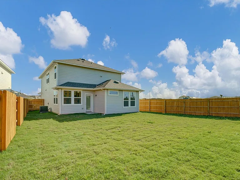 235 Trailside Ln — Photo 21