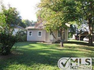 1506 E 5th St, Joplin, MO 64801