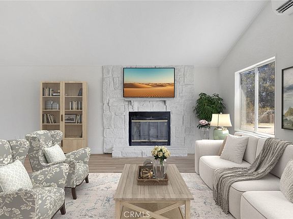 2nd image of 11788 Oasis Rd