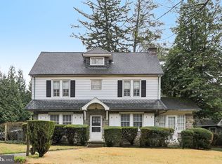 708 Meetinghouse Rd, Elkins Park, PA 19027
