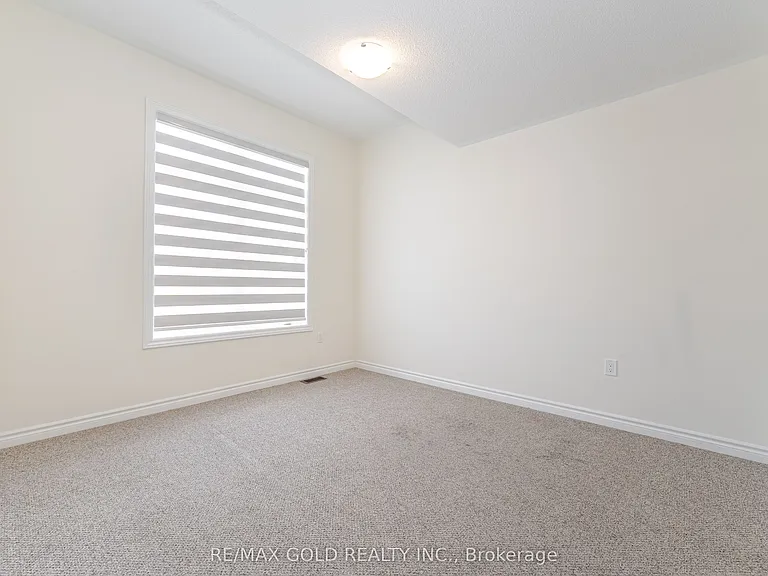 9 Kentledge Ave — Photo 32