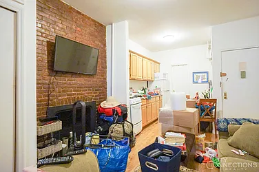Rented by City Connections Realty