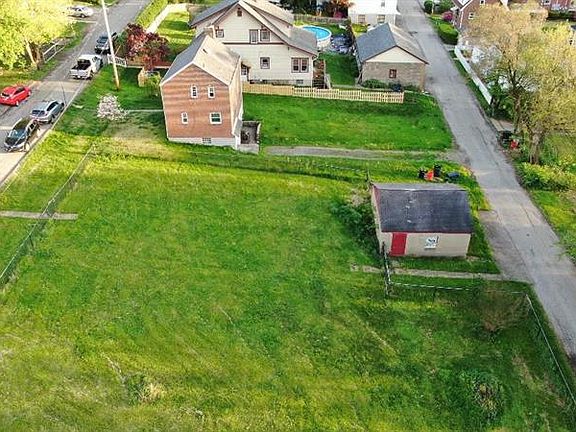 4th image of 5737 Madison Dr