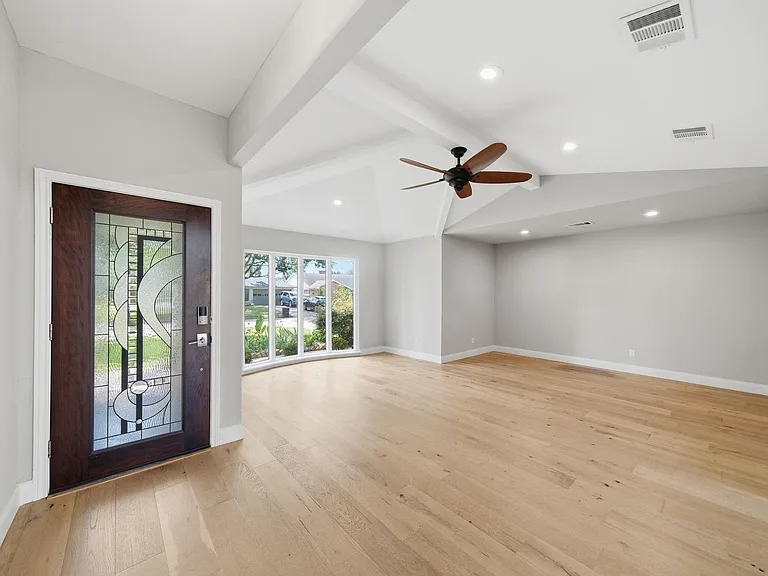 14110 Barryknoll Ln — Photo 8