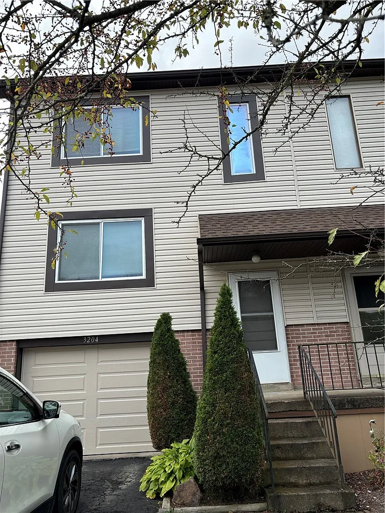 Building Photo - 3204 Camberly Dr