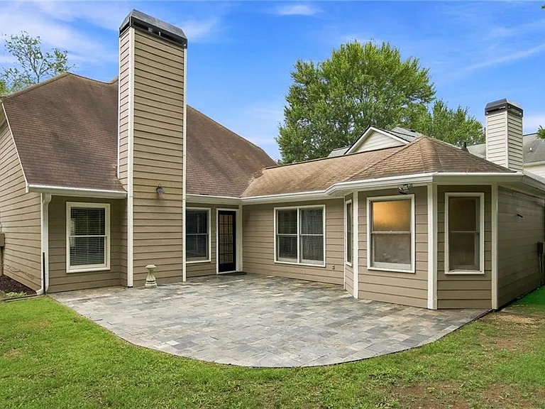 5527 Bridge Pointe Dr — Photo 37