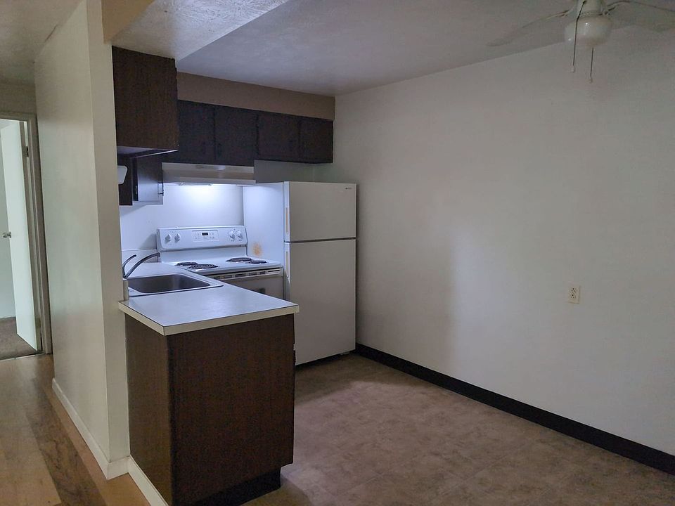 2nd image of 2785 Queen City Ave #10