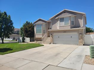 1494 S 400 E, Kaysville, UT 84037