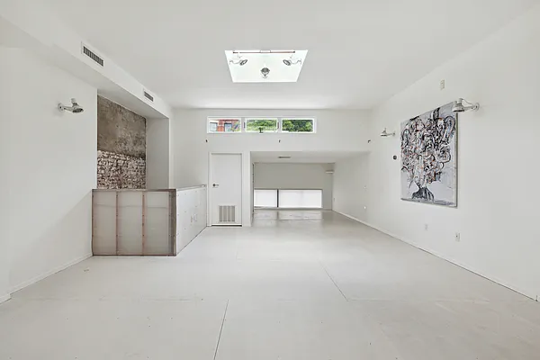 Sold by Corcoran | media 14