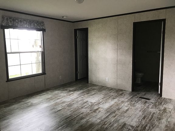 4th image of 4960 S Seneca St Lot 38