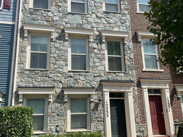 12233 Bluffwood Ter, Clarksburg, MD 20871