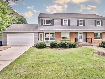 101 N Eastern Ave, Bartlett, IL, 60103