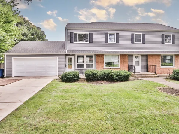 101 N Eastern Ave, Bartlett, IL 60103