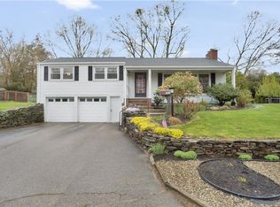 157 Lancaster Ave, Warwick, RI 02886