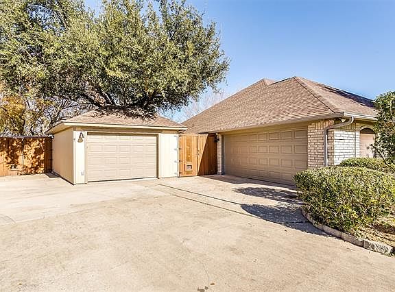5th image of 9704 Ravensway Dr