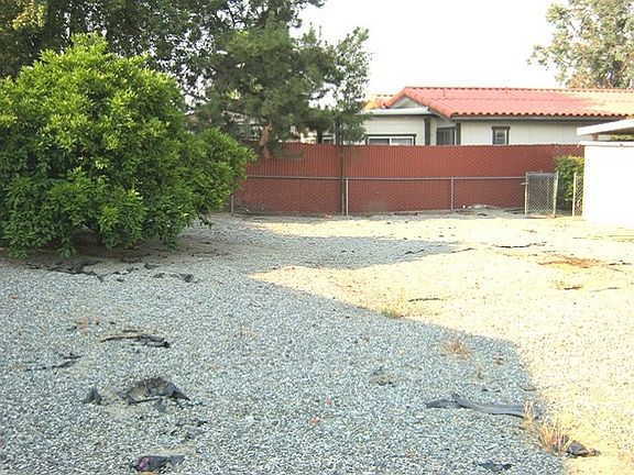 5th image of 24970 Wendell Dr