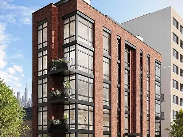 30-70 29th St #3F, Astoria, NY 11102