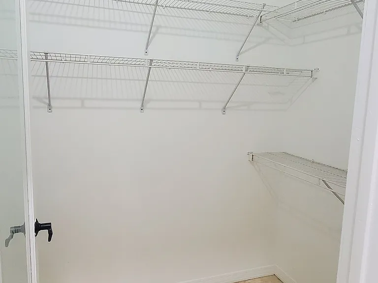 420 SE 23rd Ln — Photo 27