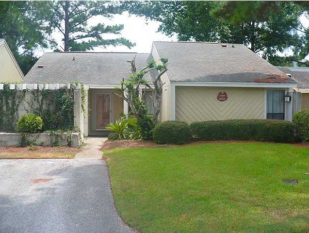 1st image of 486 Linkside Dr
