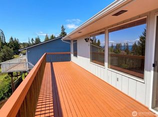 1256 Mount Baker Avenue, Camano Island, WA 98282
