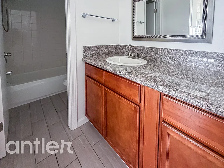 5623 Fair Ave #J216 — Photo 5