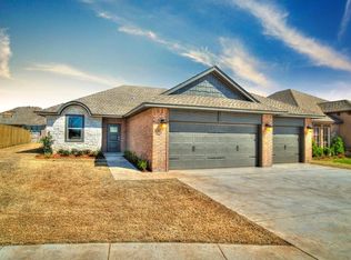 8916 NW 110th St, Oklahoma City, OK 73162