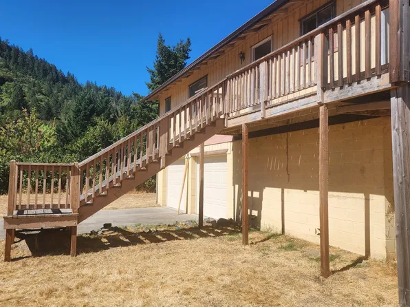 8835 Williams Hwy, Grants Pass, OR 97527