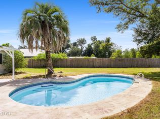 541 Blue Heron Dr, Panama City, FL 32404