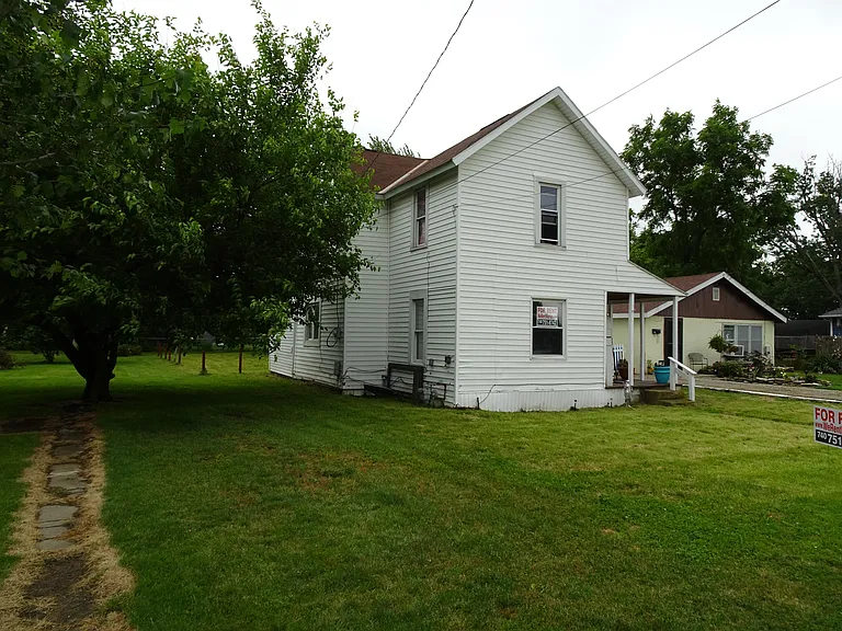 359 Glad St — Photo 1